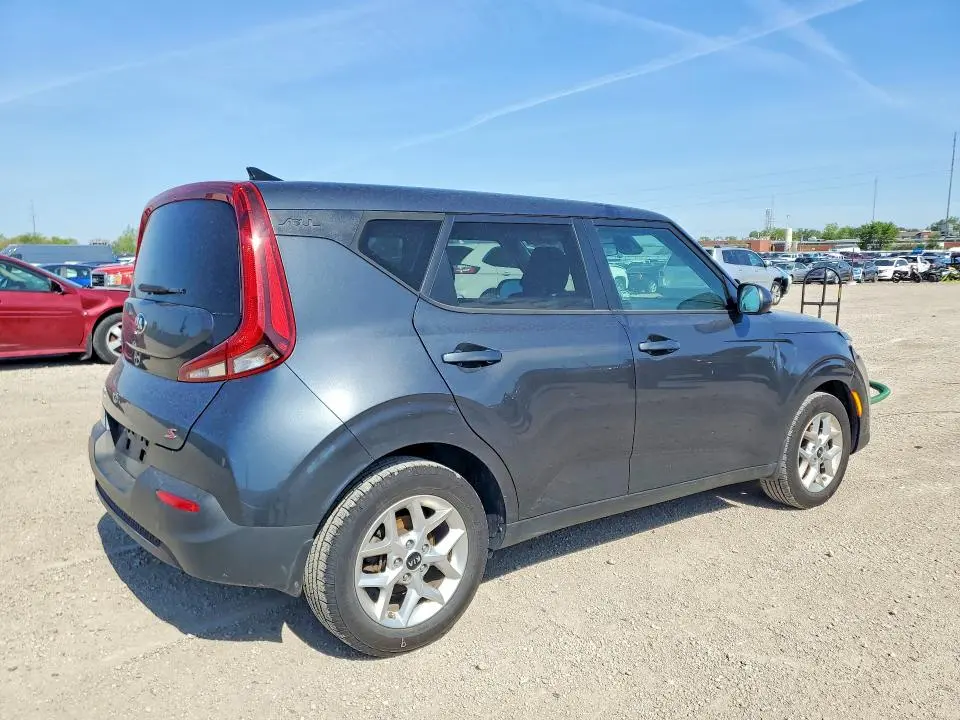 2020 KIA SOUL S  