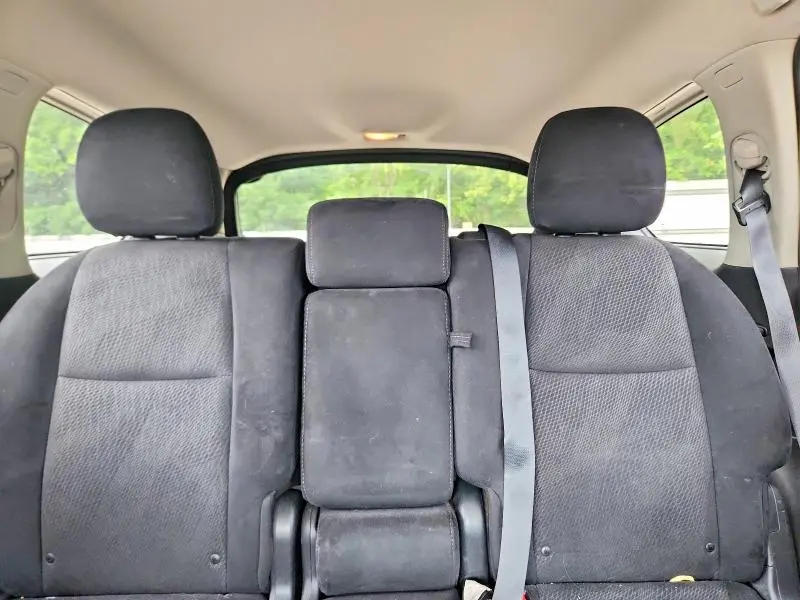 2015 NISSAN PATHFINDER SV  