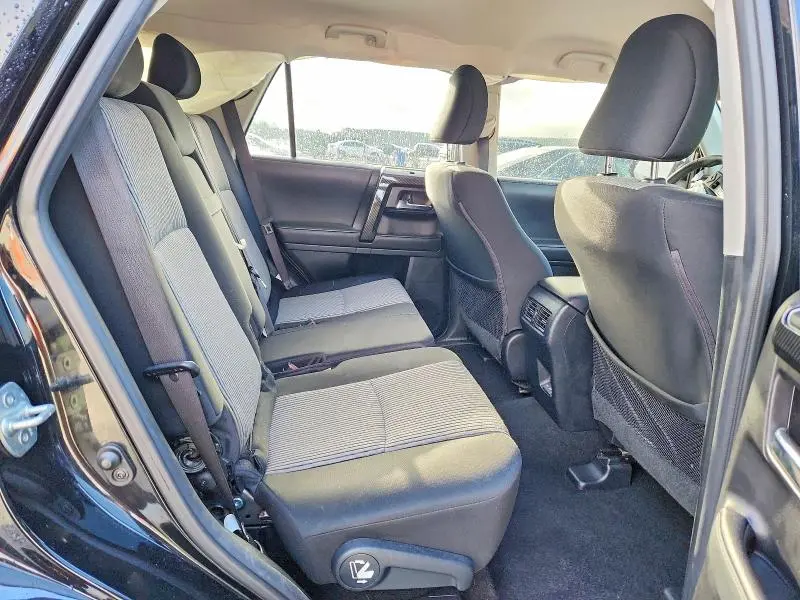 2023 TOYOTA 4RUNNER SR5  