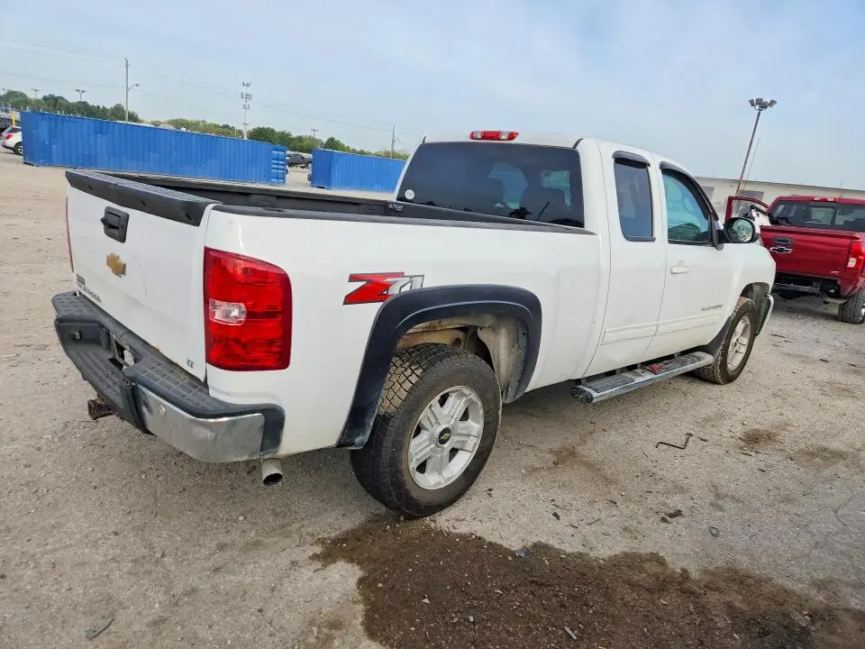 2013 CHEVROLET SILVERADO K1500 LT  