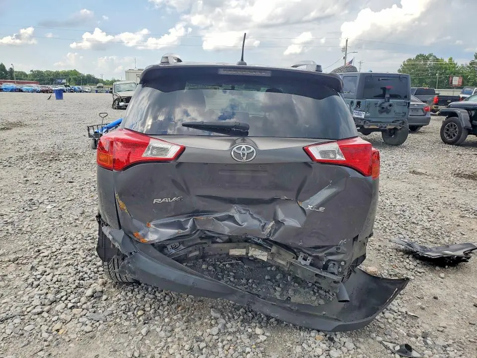 2015 TOYOTA RAV4 XLE  