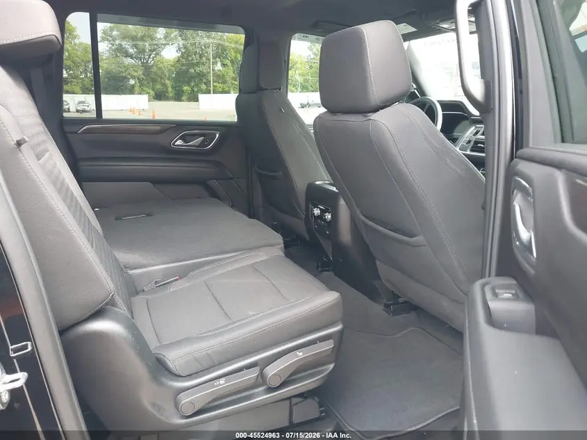 2023 GMC YUKON XL 4WD SLE