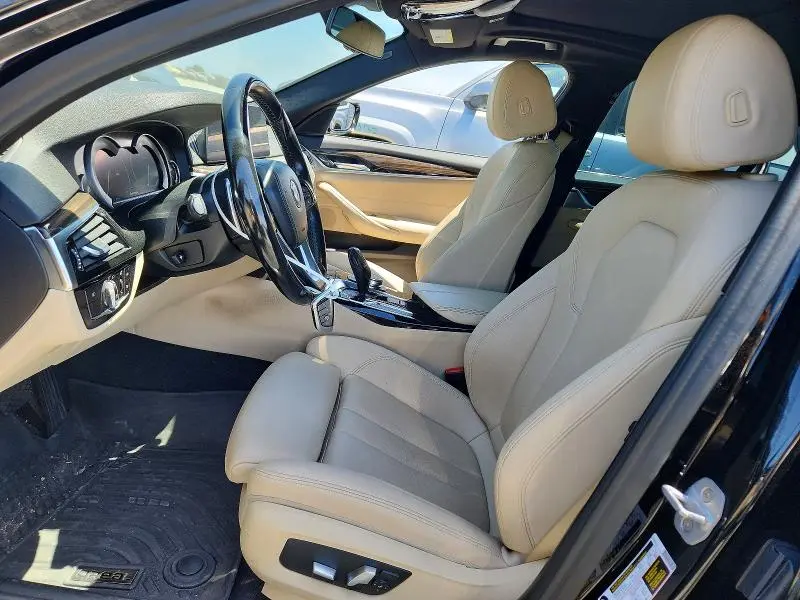 2018 BMW 530E   