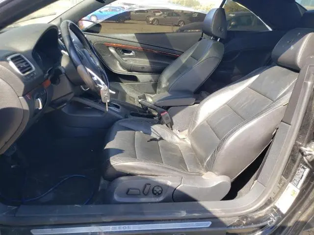 2012 VOLKSWAGEN EOS LUX  