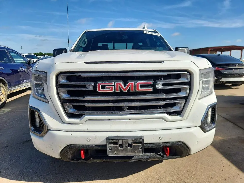 2021 GMC SIERRA K1500 AT4  