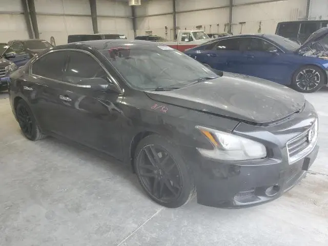 2013 NISSAN MAXIMA S  