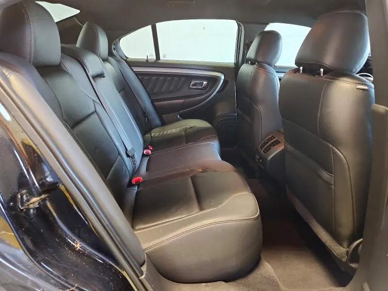 2019 FORD TAURUS SEL  
