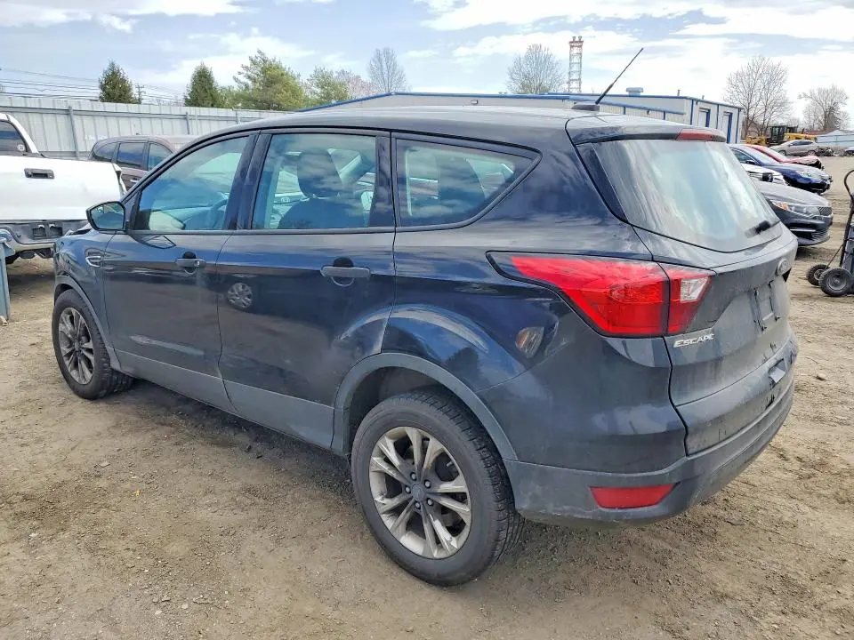 2019 FORD ESCAPE S  