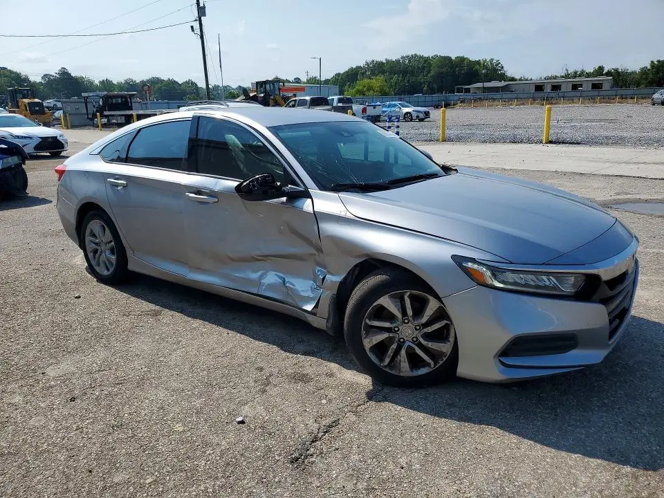 2020 HONDA ACCORD LX  