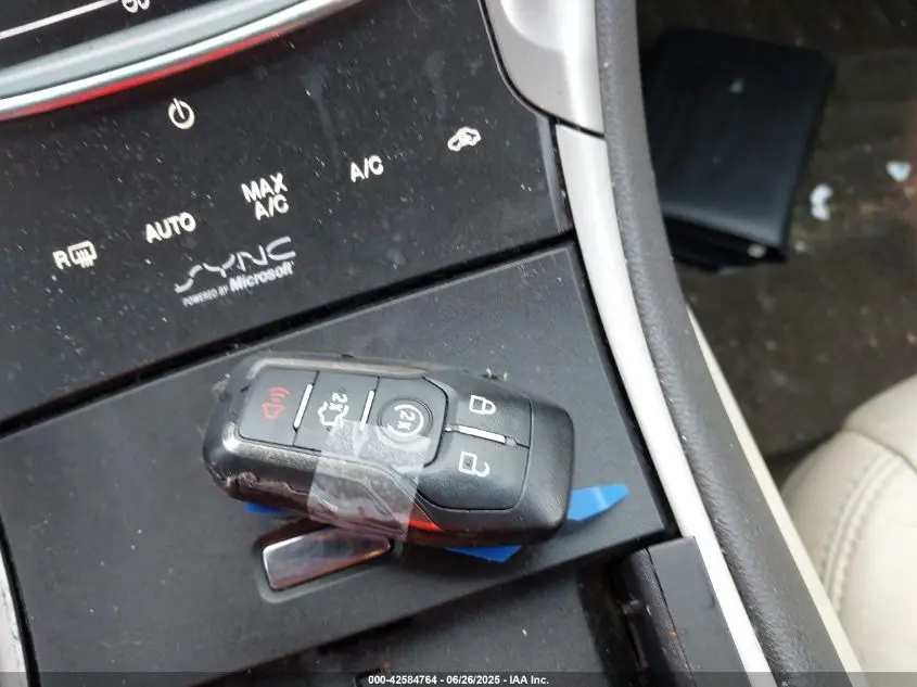 2013 LINCOLN MKZ  