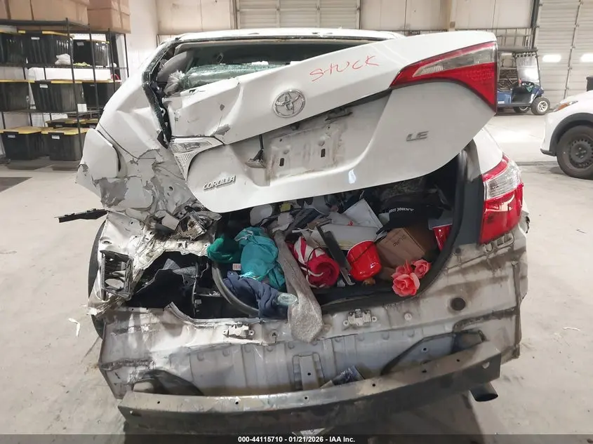 2016 TOYOTA COROLLA LE