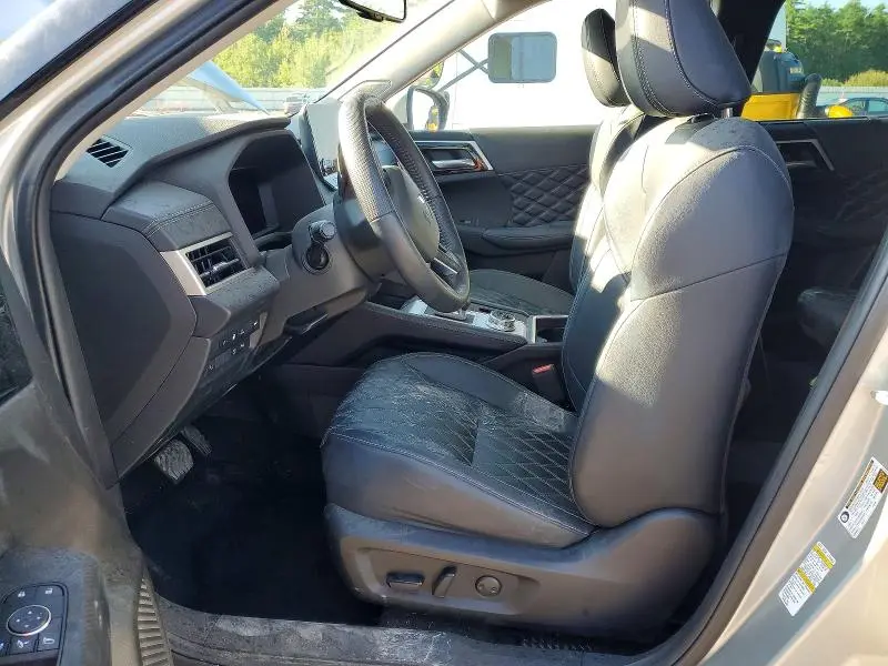 2023 MITSUBISHI OUTLANDER SEL  