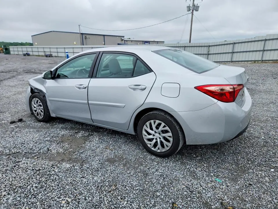 2017 TOYOTA COROLLA LE  