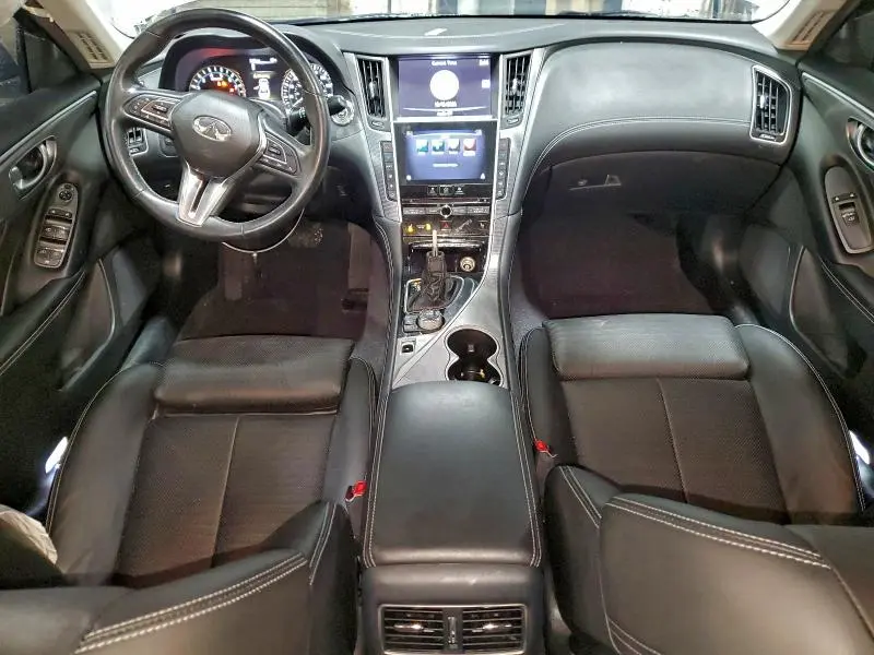 2019 INFINITI Q50 LUXE  
