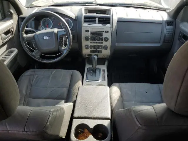 2011 FORD ESCAPE XLT