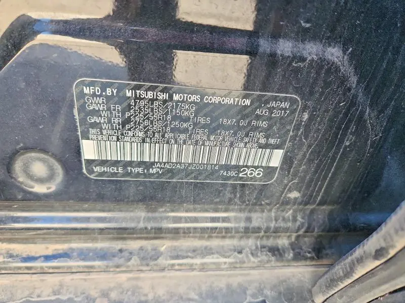 2018 MITS OUTLANDER ES  