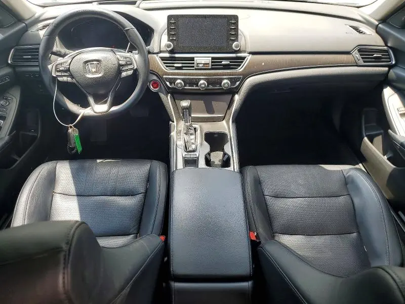 2018 HONDA ACCORD TOURING  