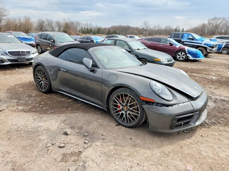 2022 PORSCHE 911   