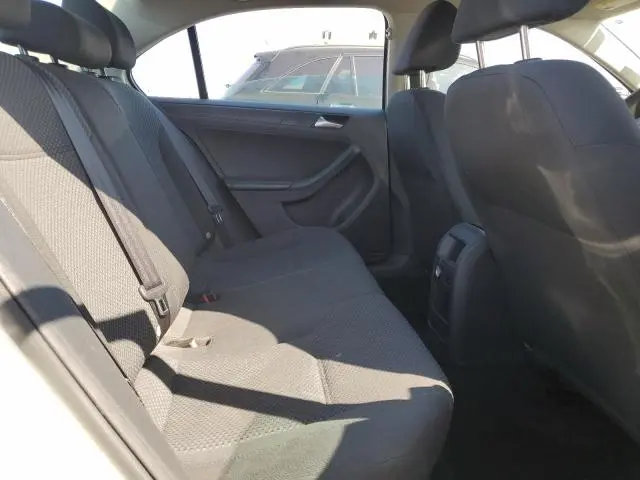 2013 VOLKSWAGEN JETTA BASE  