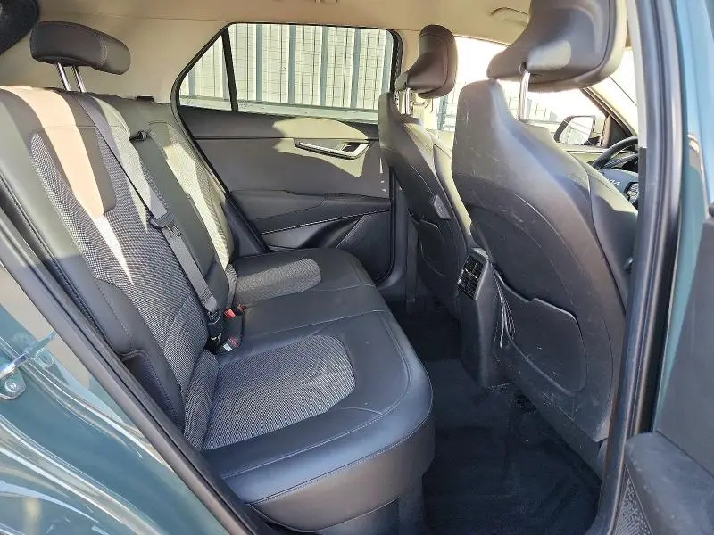2024 KIA NIRO EX  