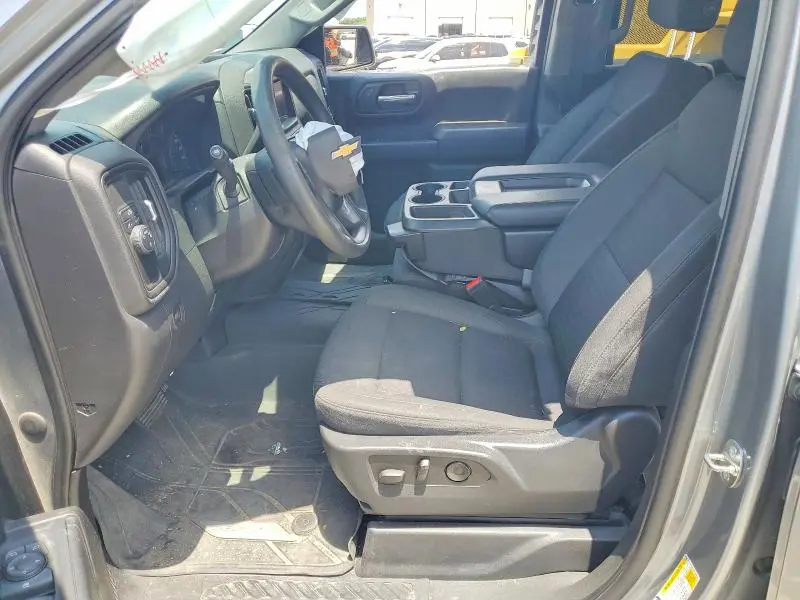 2023 CHEVROLET SILVERADO C1500 CUSTOM  