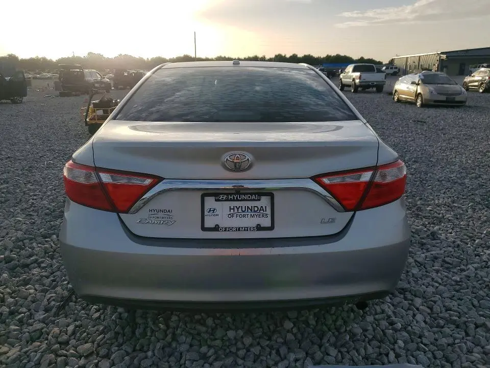 2017 TOYOTA CAMRY LE  