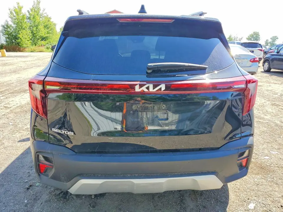 2025 KIA SELTOS LX  