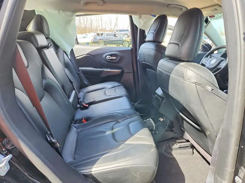 2022 JEEP CHEROKEE LATITUDE LUX  
