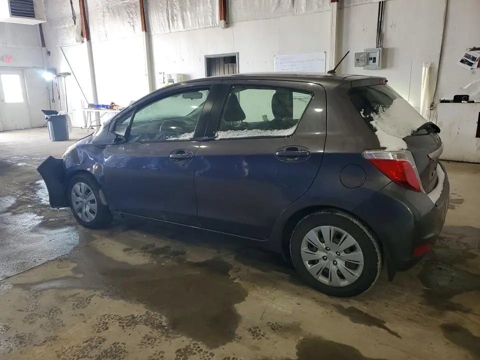 2013 TOYOTA YARIS 5-DOOR LE  