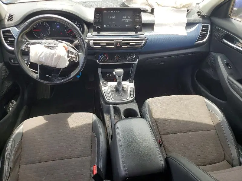 2021 KIA SELTOS S  