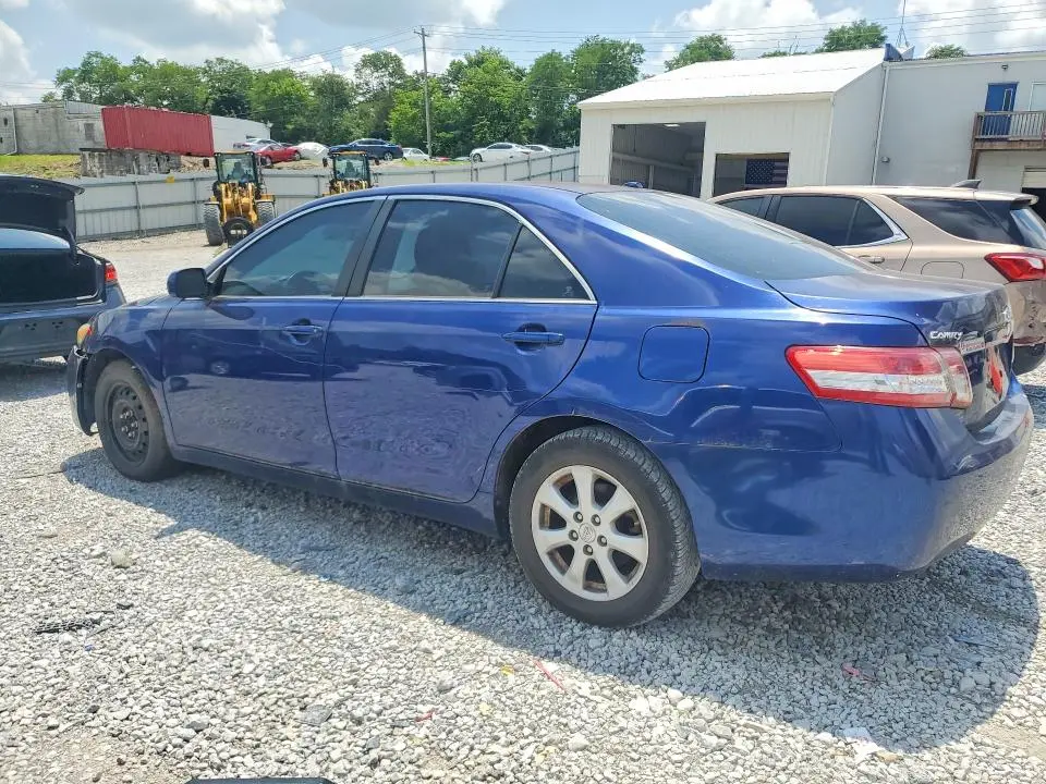 2011 TOYOTA CAMRY LE  
