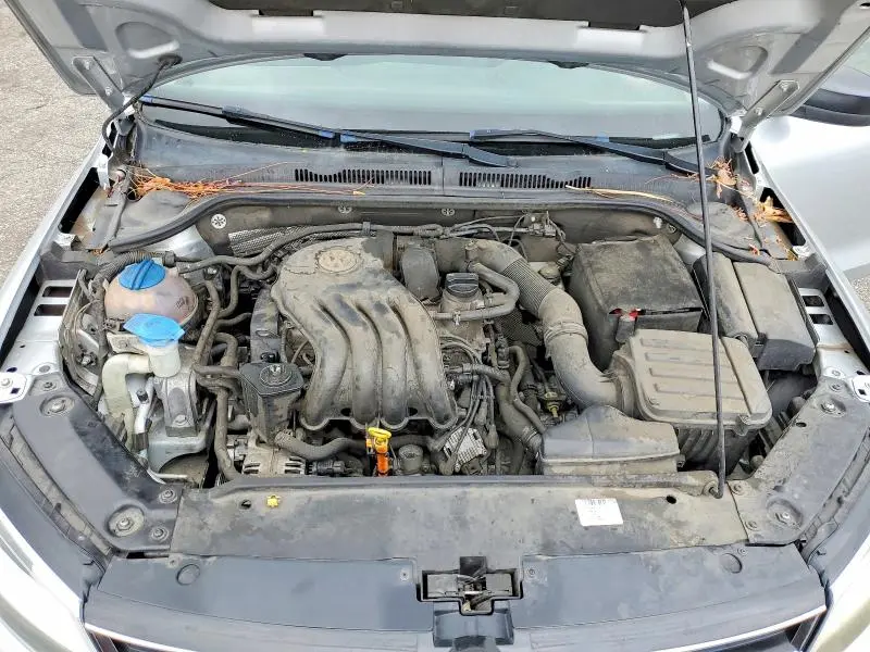 2015 VOLKSWAGEN JETTA BASE  
