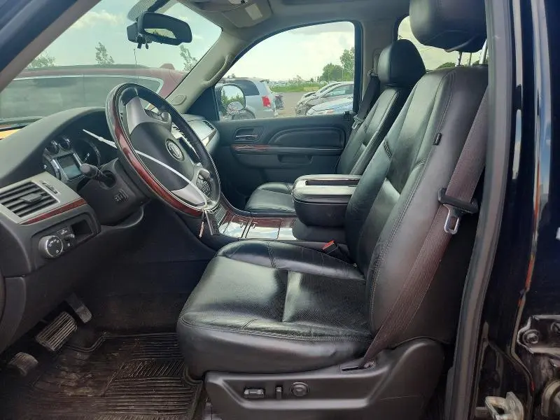 2012 CADILLAC ESCALADE   