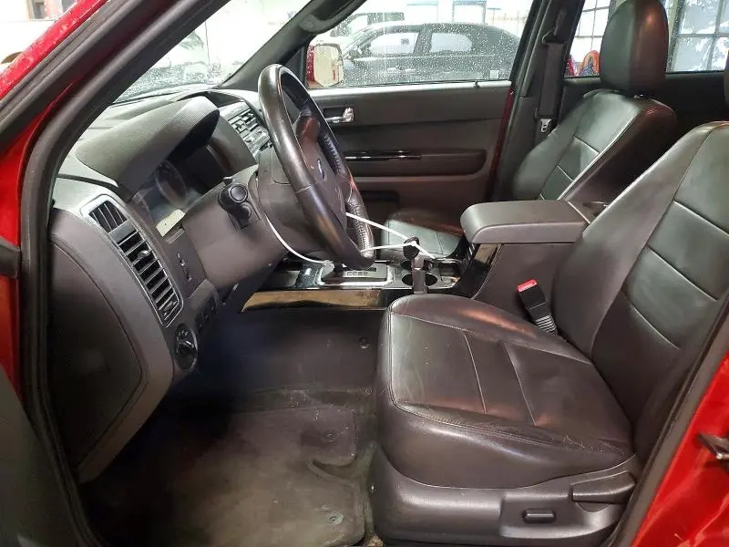 2011 FORD ESCAPE LIMITED  