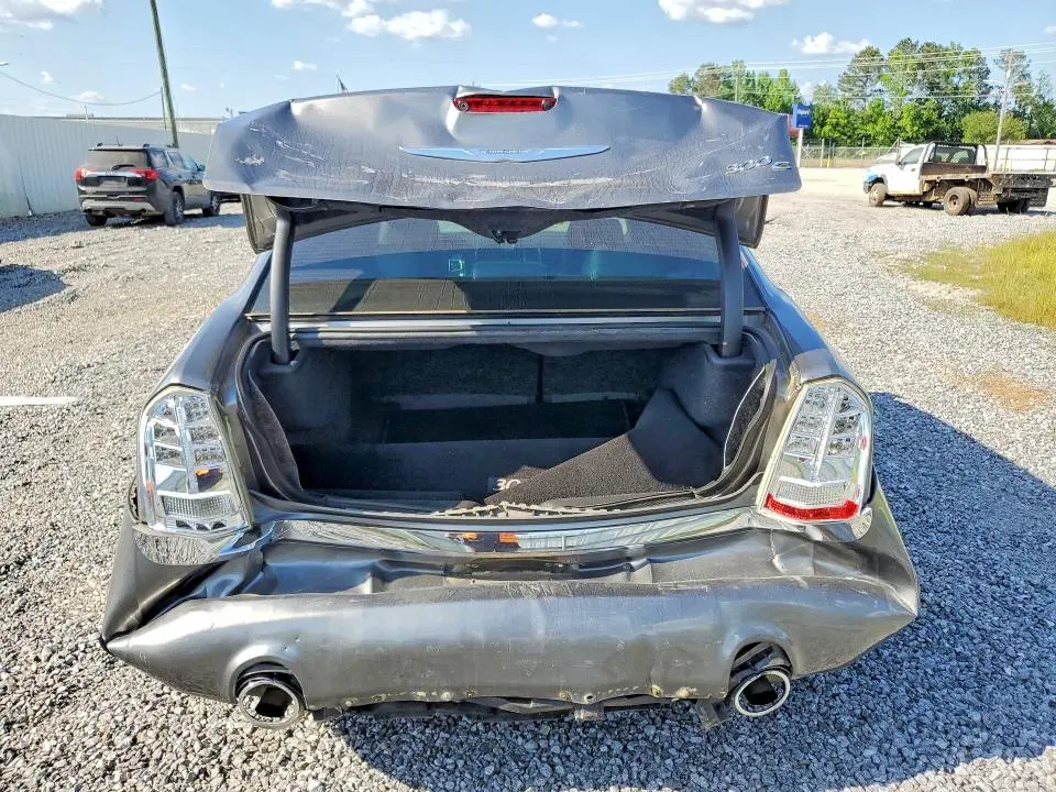 2011 CHRYSLER 300C   