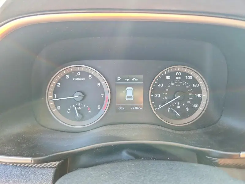 2021 HYUNDAI TUCSON SE  