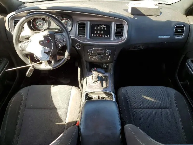 2020 DODGE CHARGER SXT  