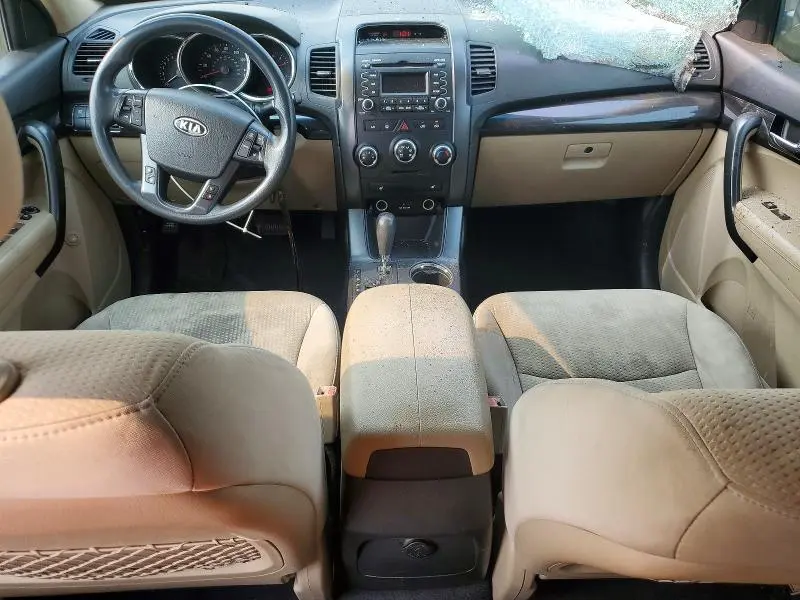 2011 KIA SORENTO LX  