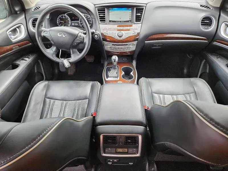2020 INFINITI QX60 LUXE  