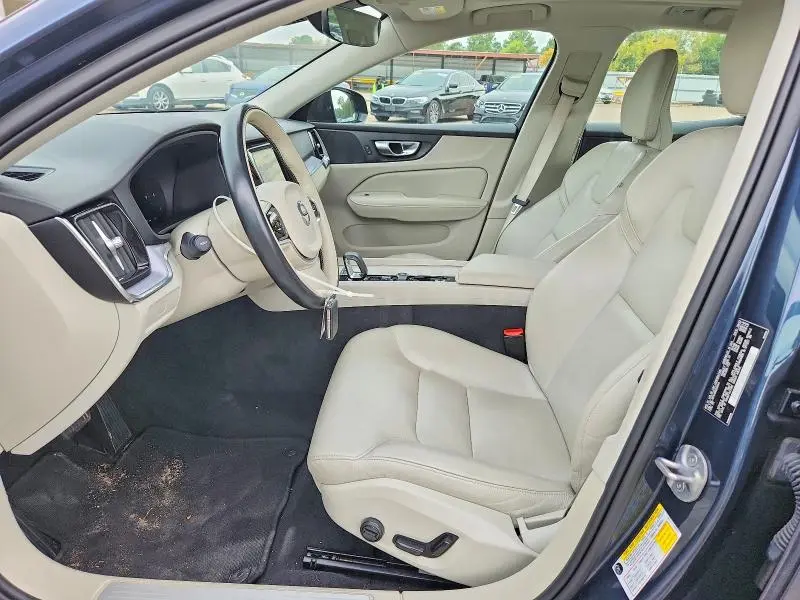 2024 VOLVO S60 CORE  