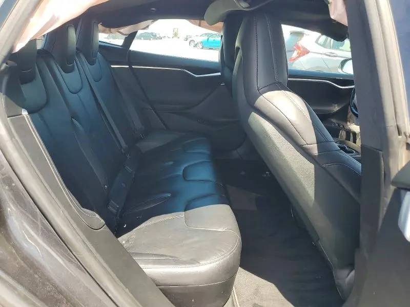 2015 TESLA MODEL S   