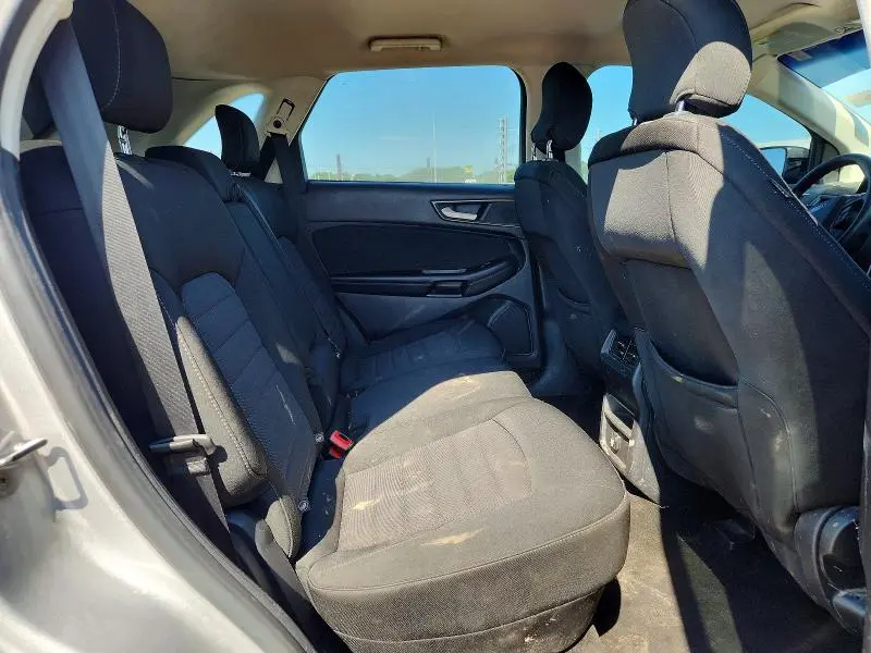 2018 FORD EDGE SE  