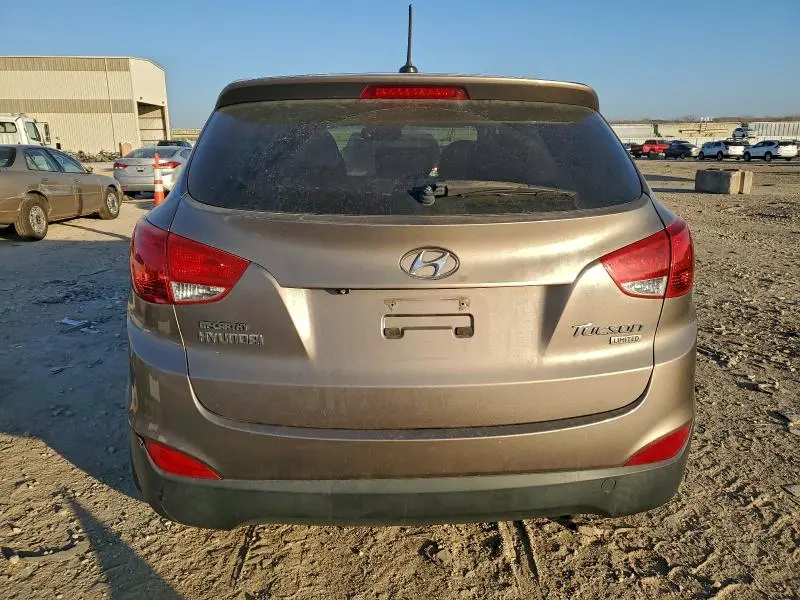 2011 HYUNDAI TUCSON GLS  