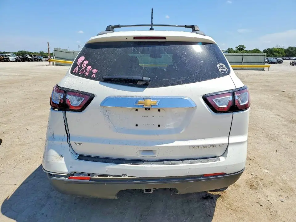 2013 CHEVROLET TRAVERSE LT  