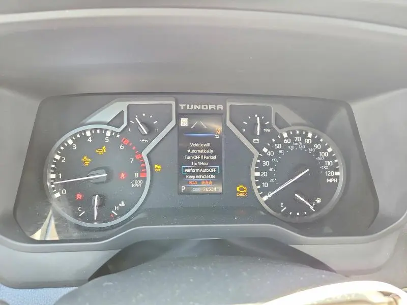 2022 TOYOTA TUNDRA SR5  