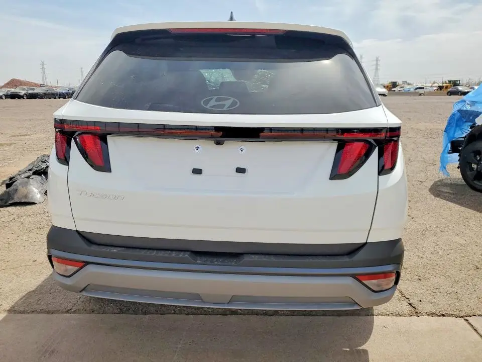 2026 HYUNDAI TUCSON SEL  