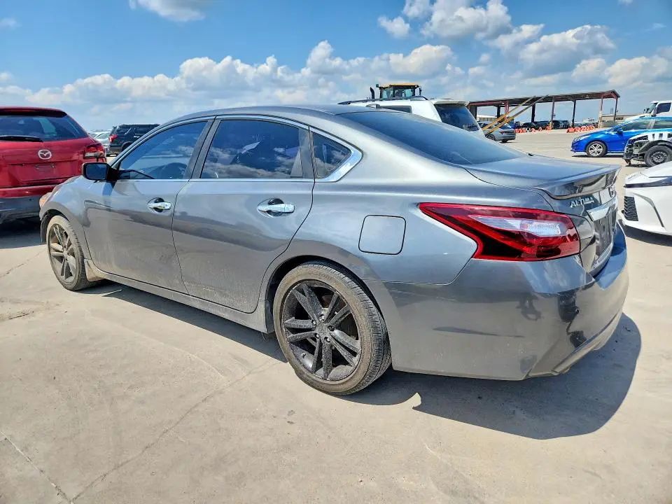 2018 NISSAN ALTIMA 2.5 SR  