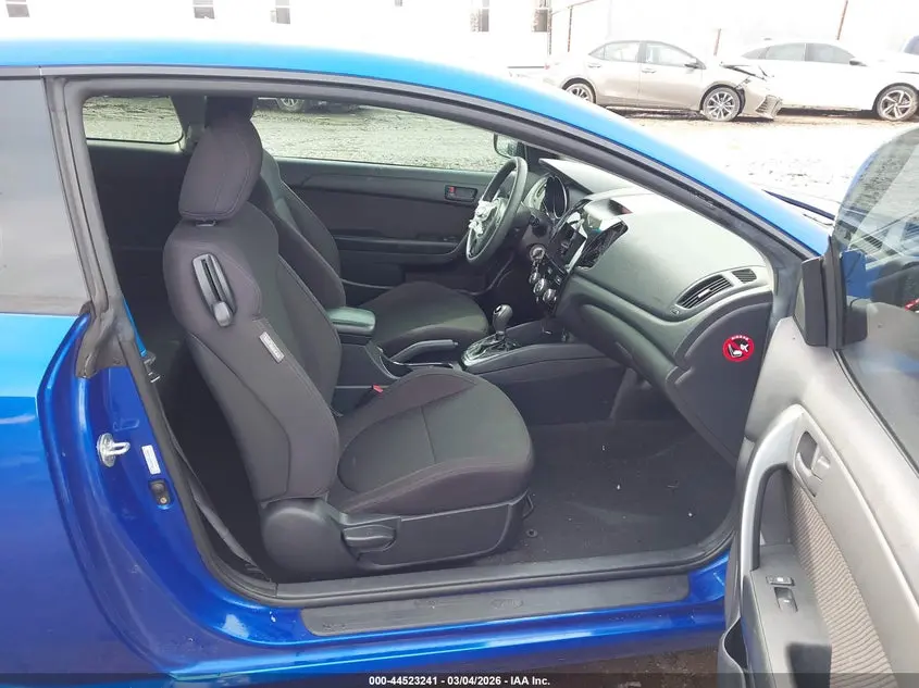 2012 KIA FORTE KOUP EX