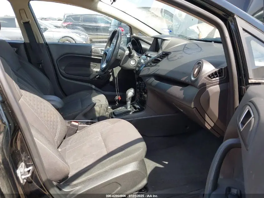 2016 FORD FIESTA SE