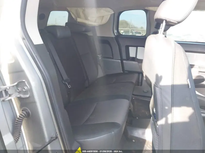 2011 TOYOTA FJ CRUISER  